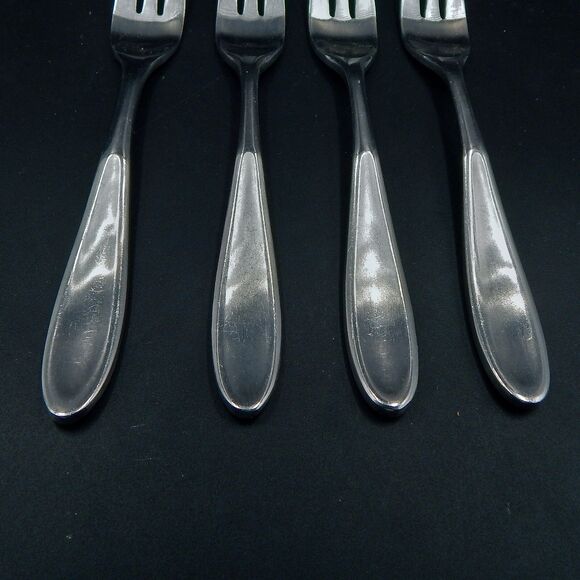 Towle CONTOUR Table Dinner Fork Satin Bevel Outline Stainless Flatware 4 PC - Picture 2 of 9